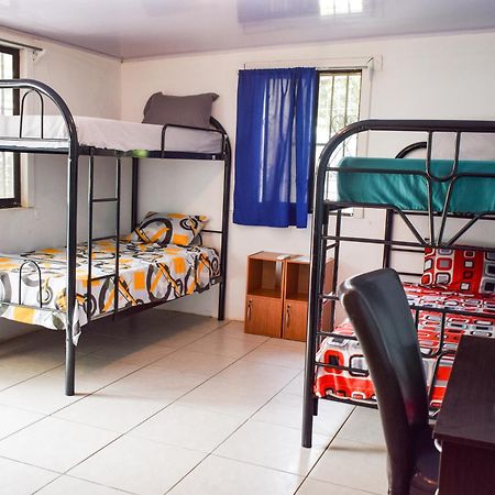 Caprichos Rooms تاماريندو المظهر الخارجي الصورة